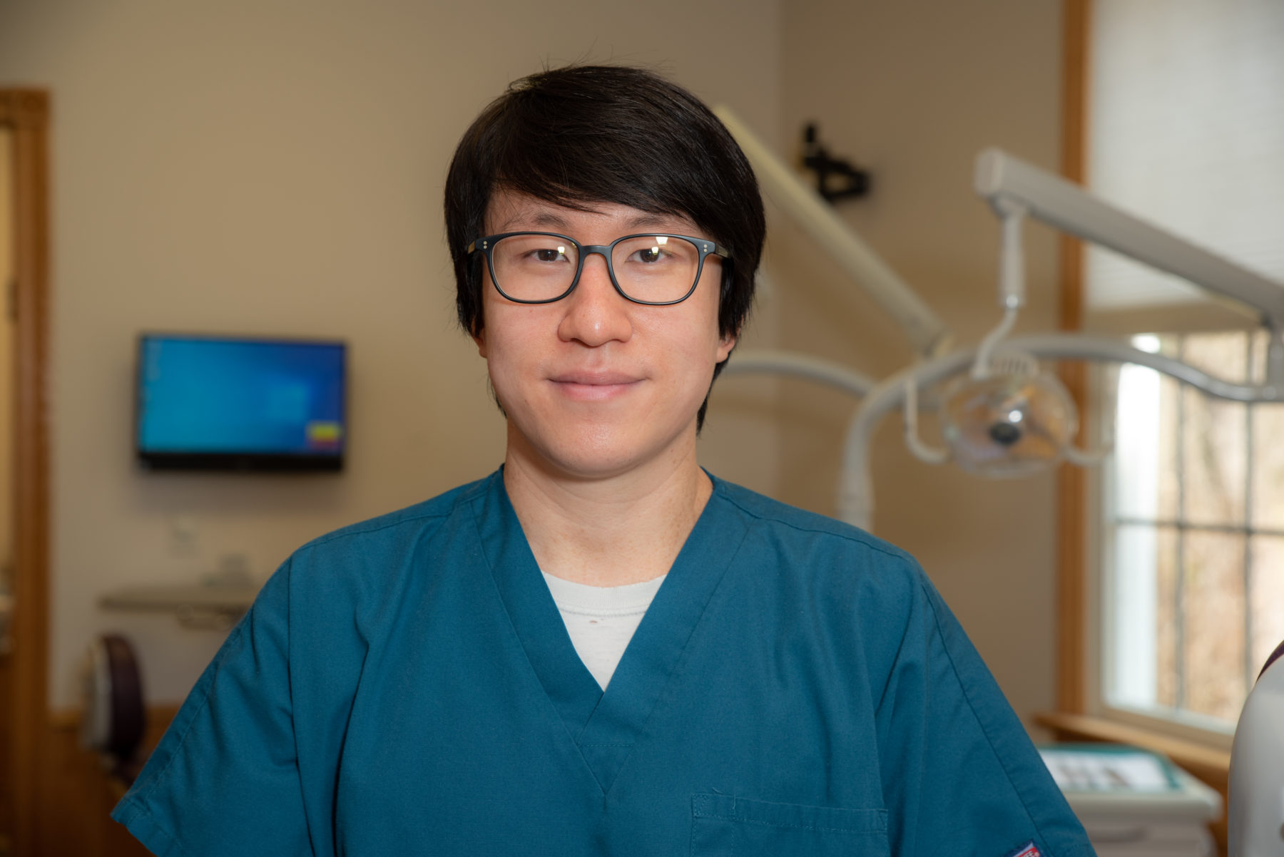 Meet Dr David Kim The Dentists Of Newtown   David Kim 1800x1202 